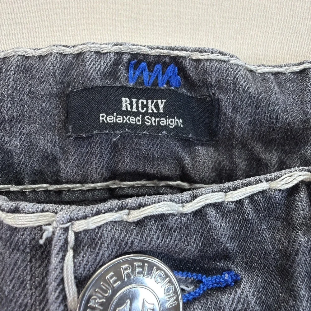 True Religion Men's Jean Shorts Ricky Relaxed Straight Size 34 Cut Off Dark Gray